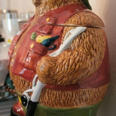 A bear cookie jar?