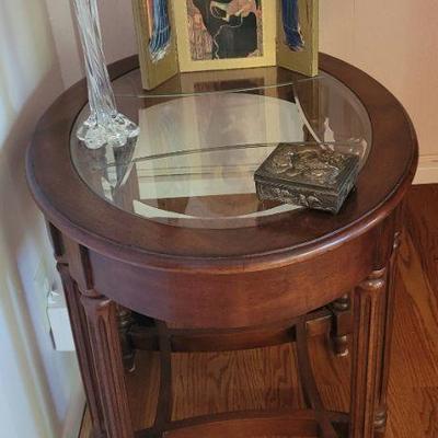 2x oval beveled glass top side tables