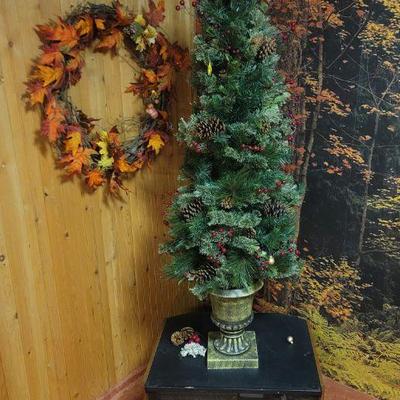 Holiday decor