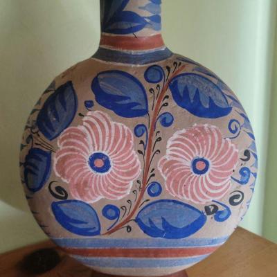 A few vases in varying sizes throughout