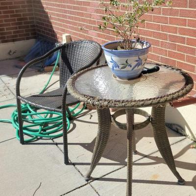 Quaint wicker table and chair