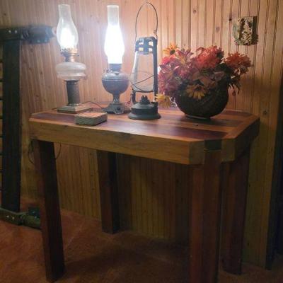 Old lamps & side table