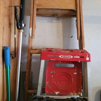 Varying sizes of step ladders