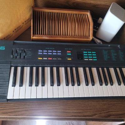 Yamaha electric keyboard