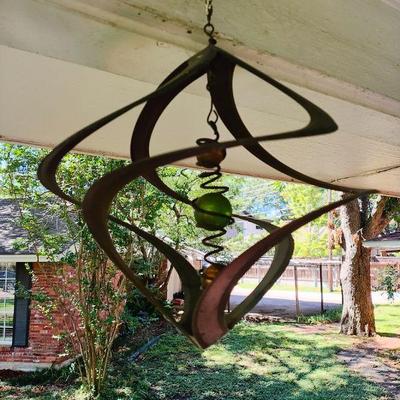 Garden art statue