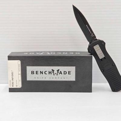 #2850 • NEW!!! Benchmade 3350BK Mini Infidel
