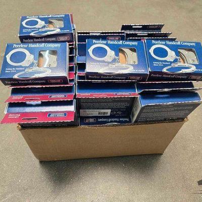 #5064 • NEW!! Peerless Handcuffs Chain Link
