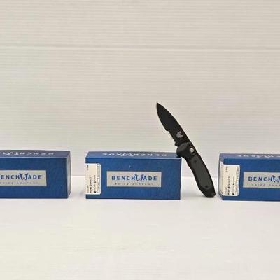 #2880 • NEW!!! (2) Benchmade 430BK Redoubt
