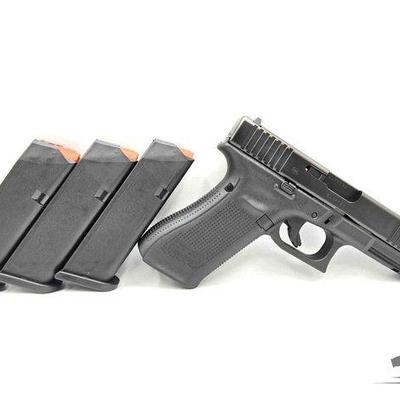 #998 • NEW!!! Glock 22 9mm Semi-Auto Pistol
