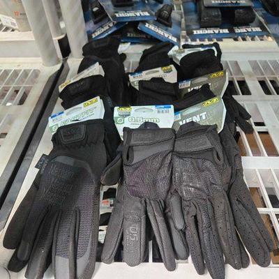 #5056 • NEW!! (10) Pairs of Mechanix Wear FastFit M Gloves
