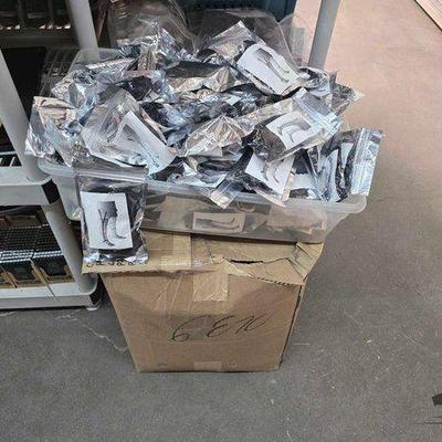#5616 • New! Over 500+ Shirt Stays

