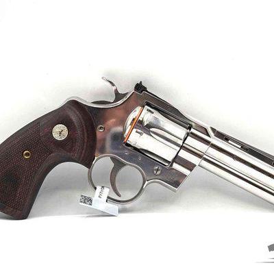 #852 • NEW!! Colt Python .357 Revolver
