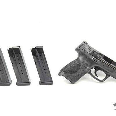 #860 • NEW!! Smith & Wesson M&P9 M2.0 9mm Semi Auto Pistol
