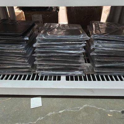 #5594 • (31) New! Stong Leather Co Porfolios
