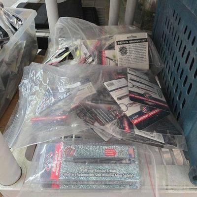 #5624 • Zak Tool Tactical Handcuff Keys, Aluminum Pocket Handcuff Keys, and Emergency Window Punches
