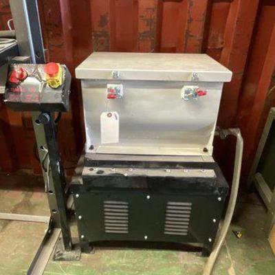#10 • Vibratory Tumbler

