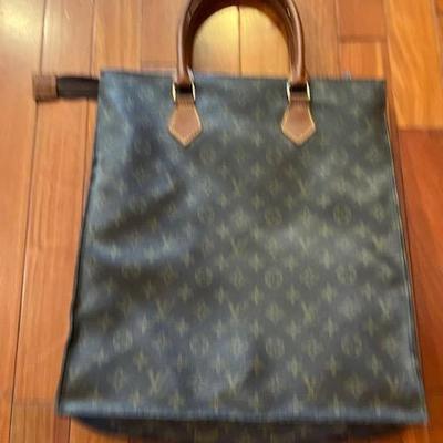 Loui Vitton Tote Bag