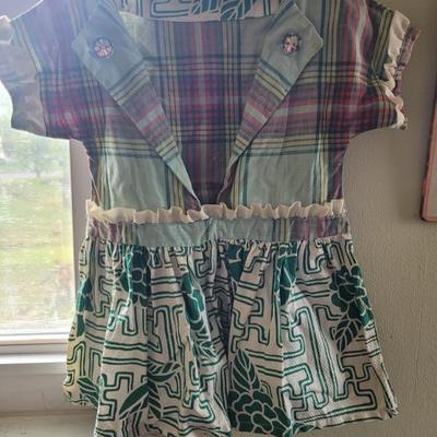 Vintage kids’ clothes