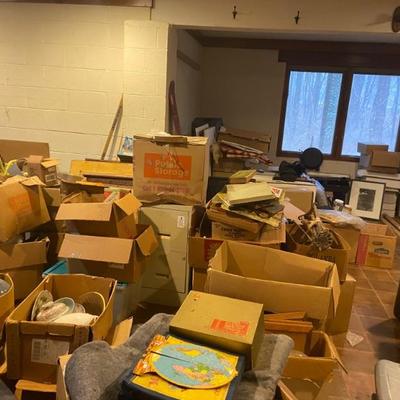 Estate sale photo