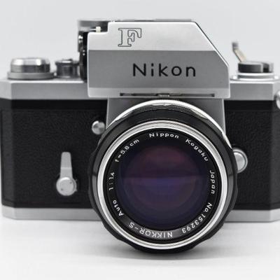 Nikon F 