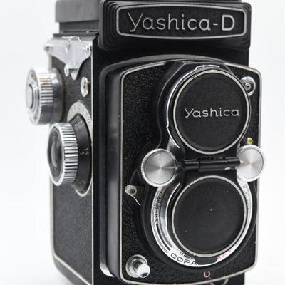 Yashica D