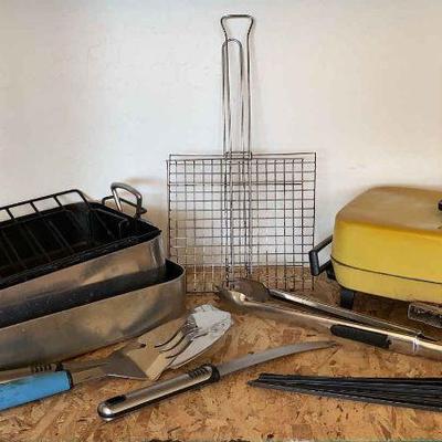 Kitchen appliances and accessories