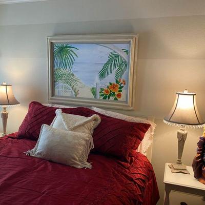 Queen Bed