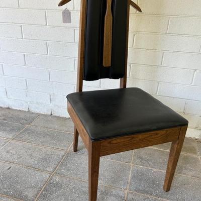MCM • Gentleman’s • Valet  Seat • $77