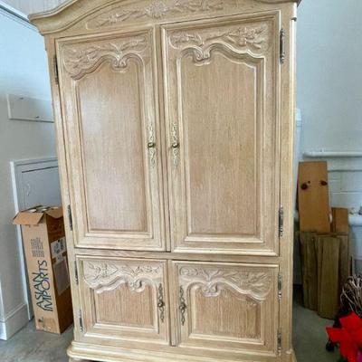Substantial armoire/entertainment center