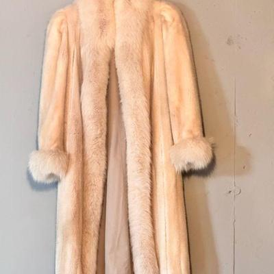 “6” Mink Skin Coat

