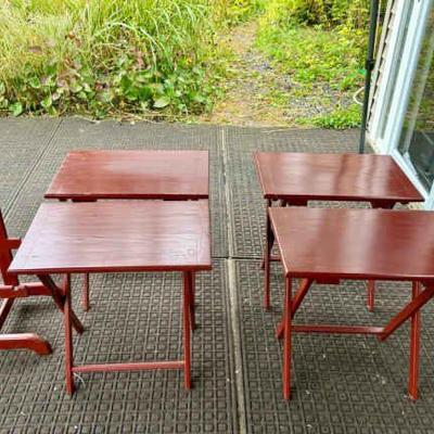 (4) Tv Dinner Trays With Stand