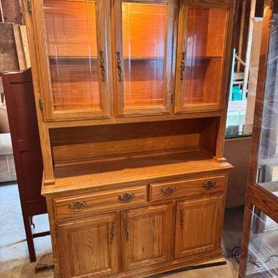 Buffett Hutch With Illuminated Cupboard
