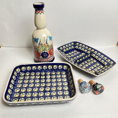 Polish pottery