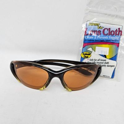 Smith Empire Sunglasses in Crystal Green Frame - Changeable Lenses - With Cleaning Cloth - Made in France
