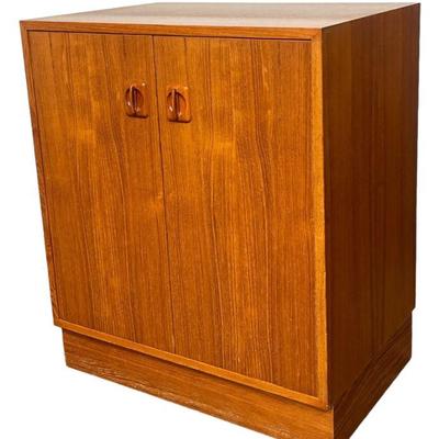 Danish Mid Century Cabinet / Bar