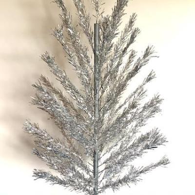 Vtg. 6 ft. aluminum Christmas tree
