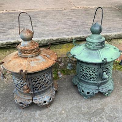 Pr. of Japanese cast iron garden Pagoda candle lanterns