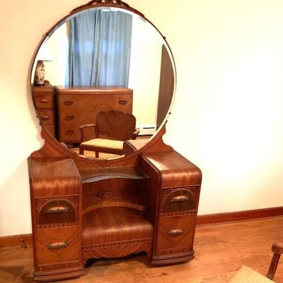Outstanding Art Deco Waterfall bedroom set