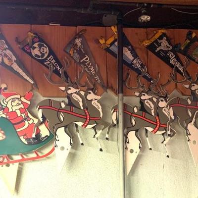 Very large collection of travel pennants 