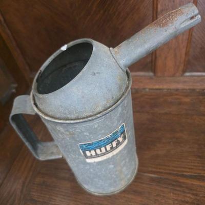 Railroad oil can