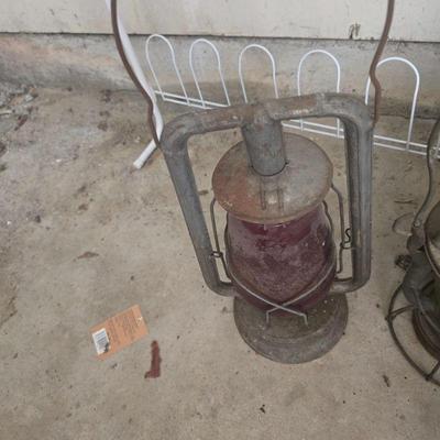 Dietz railroad lantern