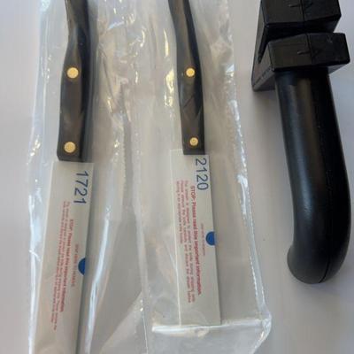 Cutco Trimmer 1721 Knife * Cutco Paring 2120 Knife * Factory Sealed Plastic Bags * Henkels Sharpener
