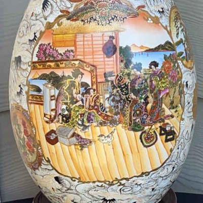 Vitange Satsuma Japonese large Ceramic Egg
