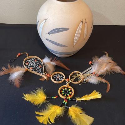 Signed Grey Feather Native American Pottery Pot * Dream Catchers
