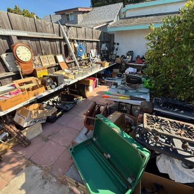 Estate sale photo