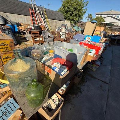 Estate sale photo