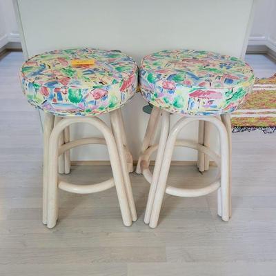 Set of stools