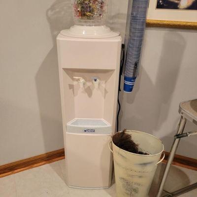 Water Dispenser
