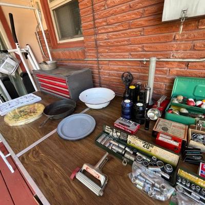 Estate sale photo