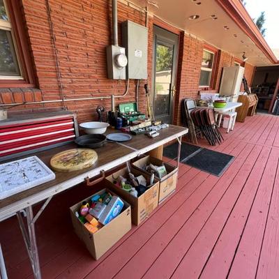 Estate sale photo